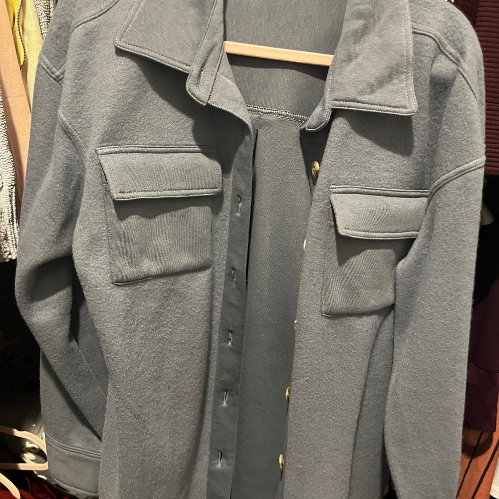 Women’s charcoal gray Steve Madden shacket , size large